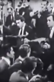 Osvaldo Pugliese playing La Yumba. pugliese_1948_mis_conco_hijos