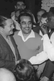 Nat King Cole meeting Aníbal Troilo in Buenos Aires. 1959. Troilo_Nat_King_Cole_1959