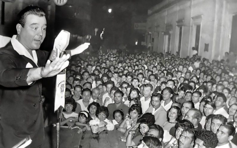 Street performance by Alberto Castillo, Buenos Aires. 1950's.